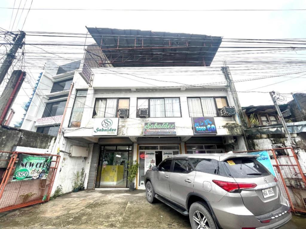 Oyo 910 Sabaidee Suites Mandaue City Exterior photo